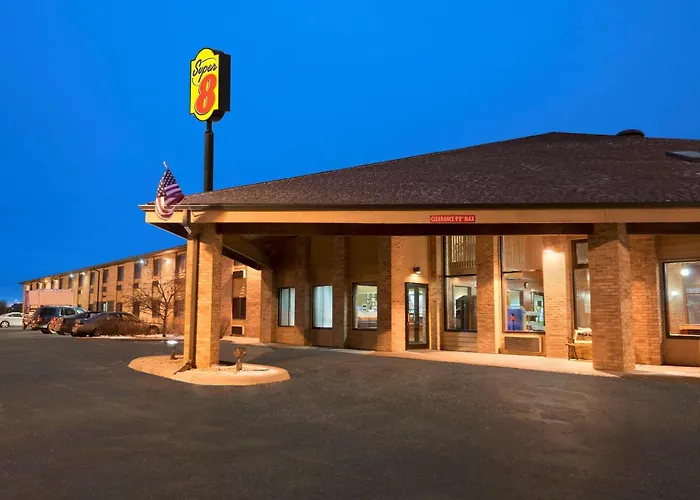 Super 8 By Wyndham Green Bay I-43 Bus. Park
